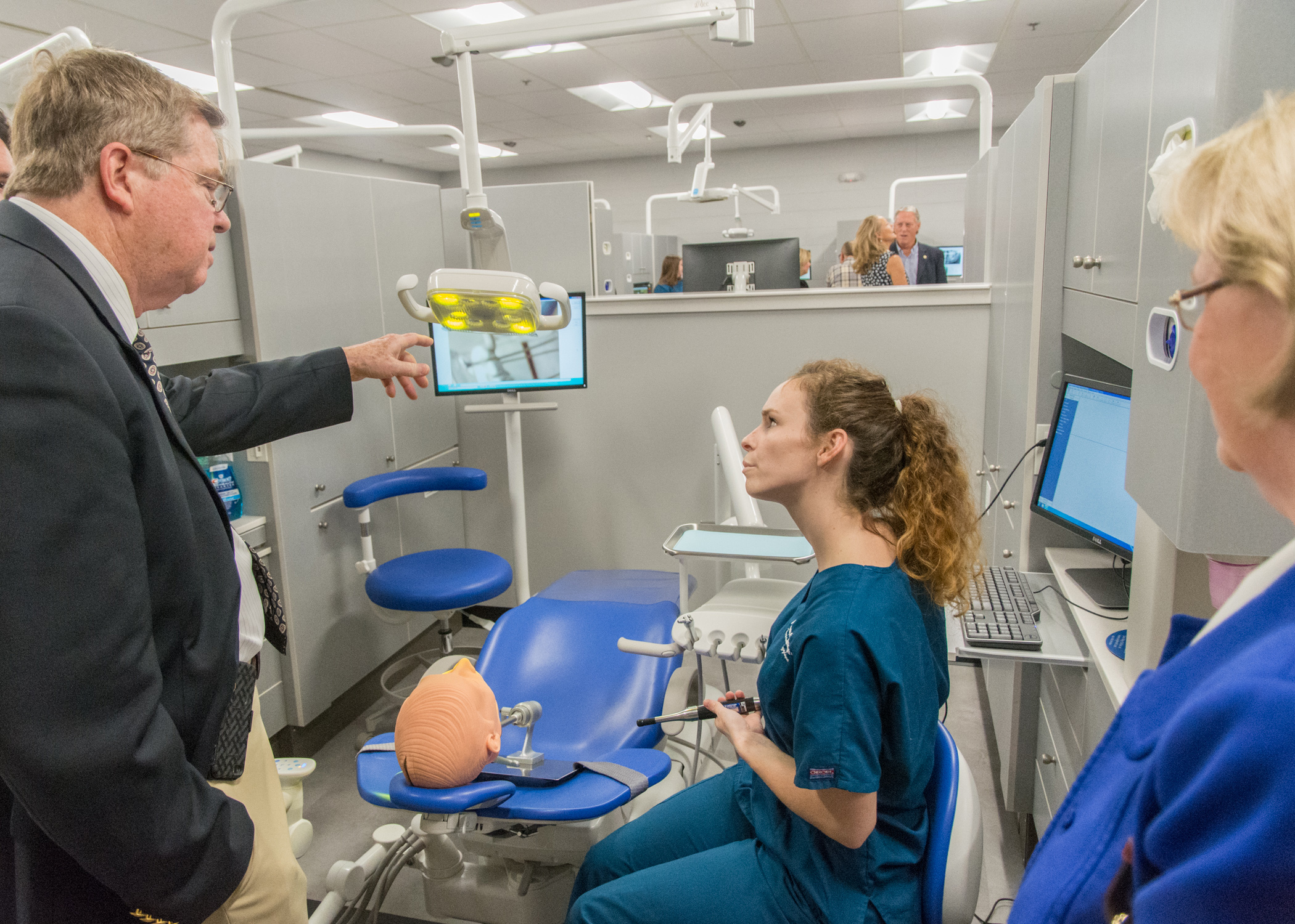 Penn College dedicates technologydriven dental hygiene facility Penn